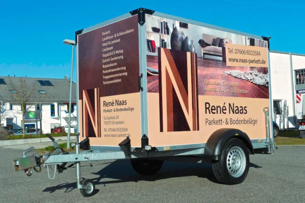 Anhänger René Naas Anhänger René Naas / Gestaltung: Omniprint GmbH